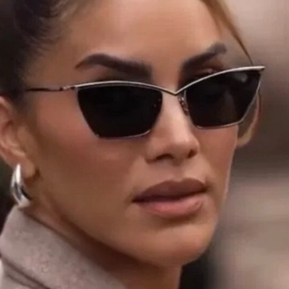 Saint Laurent Accessories - NWT Saint Laurent model SL637-002 women’s sunglasses